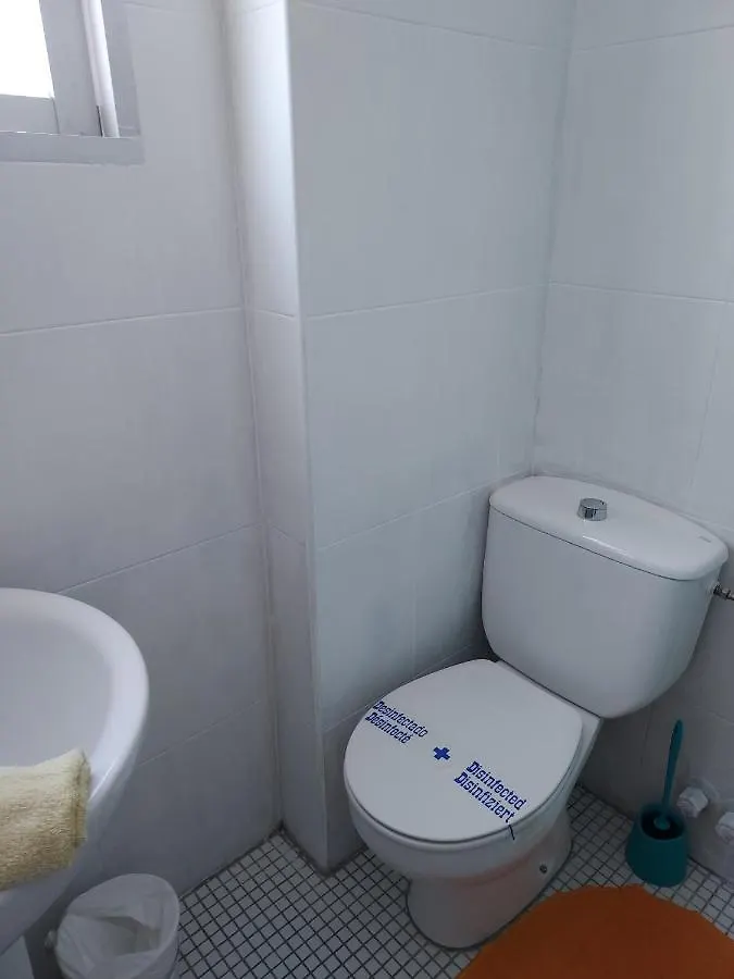 Hostal Residencia Orsi 埃尔阿雷纳尔 旅馆