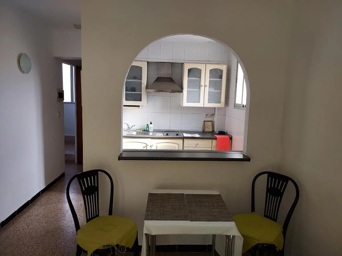 旅馆 Hostal Residencia Orsi 埃尔阿雷纳尔