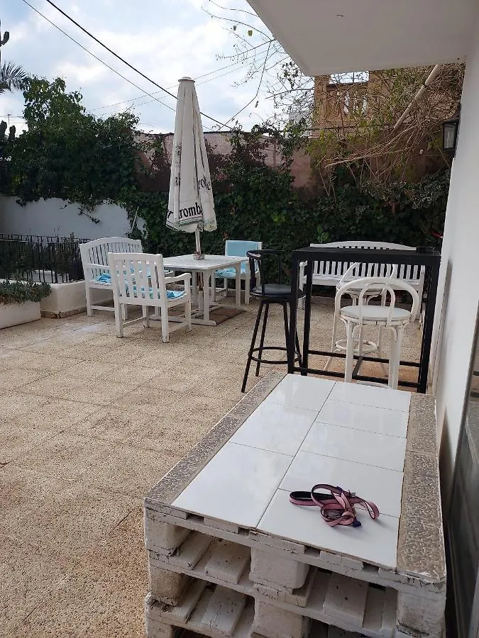 Hostal Residencia Orsi Ελ Αρενάλ Hostel