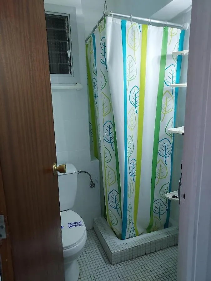 Hostal Residencia Orsi 埃尔阿雷纳尔