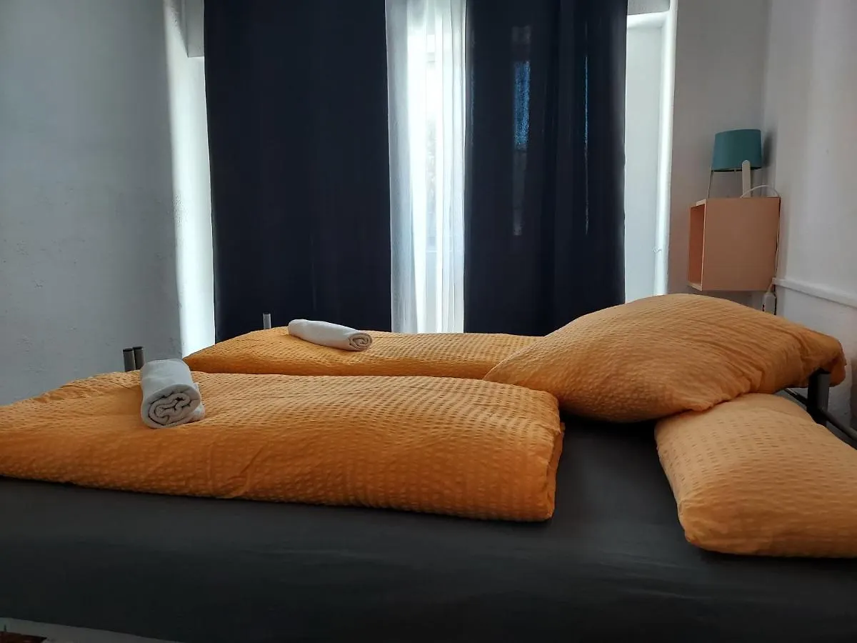 Hostal Residencia Orsi 埃尔阿雷纳尔 0*,  西班牙